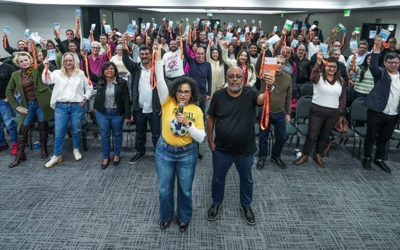 Encontro Nacional do Bradesco aprova pauta de reivindicações e plano de lutas para a Campanha Nacional 2026
