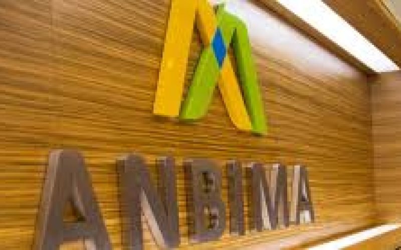 Nova estrutura de certificações da Anbima entra em vigor em 2026 e exige preparação dos bancários