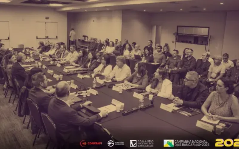 Trabalhadores e banqueiros voltam a negociar nessa segunda-feira